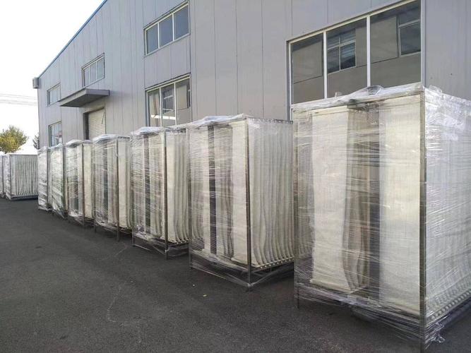 MBR膜组件的膜孔径大小对性能有何影响？